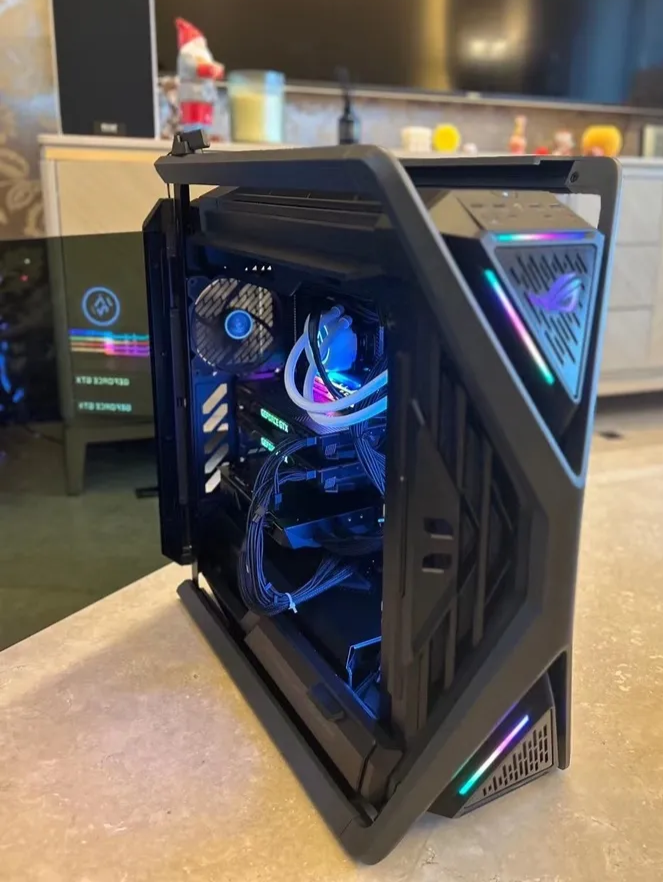 安装好的机箱外观